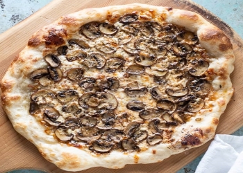 Mushroom Pizza